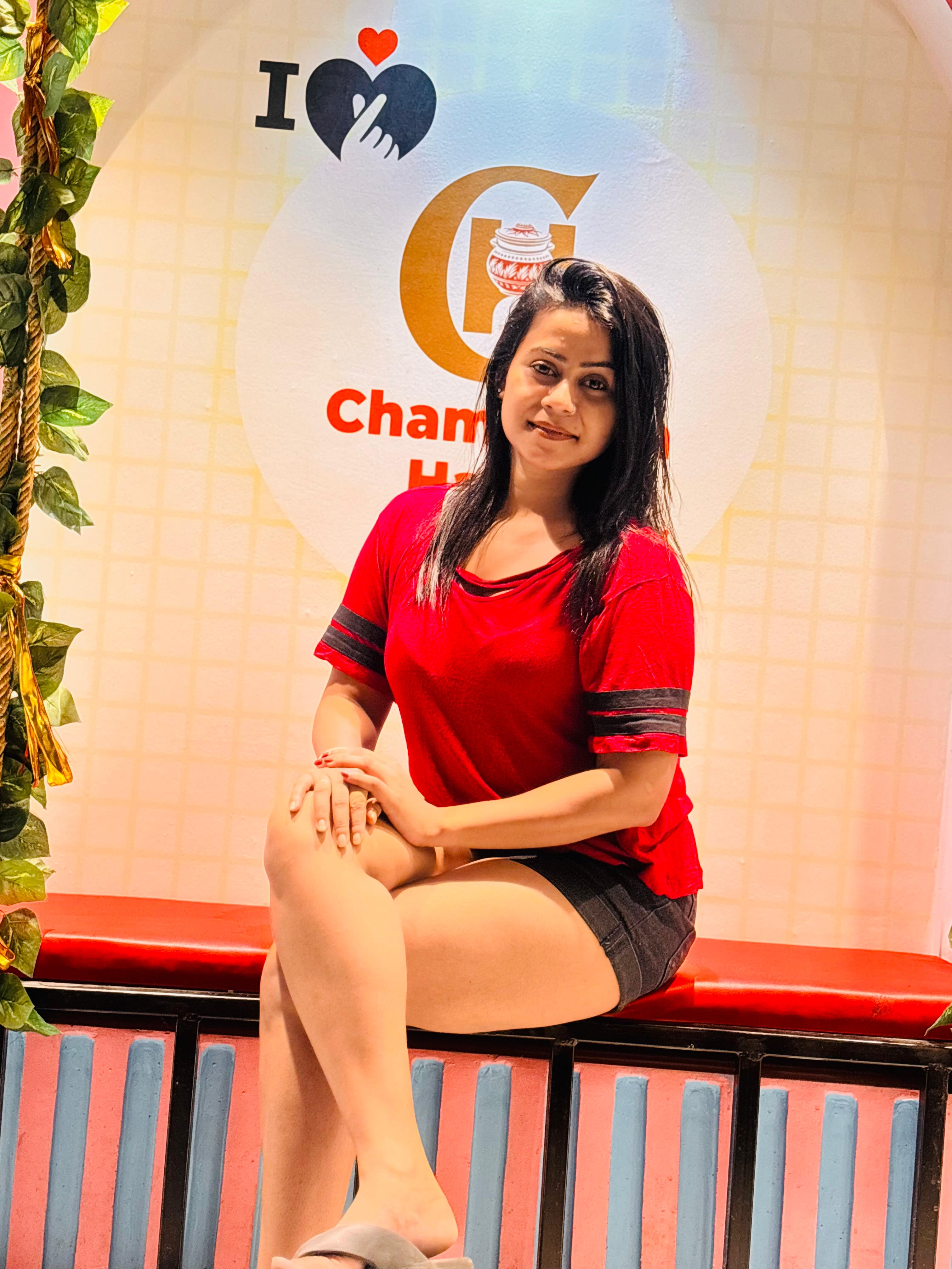 🌺𝐑𝐨𝐲𝐚𝐥 𝐄𝐬𝐜𝐨𝐫𝐭 𝟏𝐇𝐑 𝟏𝟎𝟎𝟎 𝟐𝐇𝐑 𝟏𝟓𝟎𝟎 (𝐍𝐈 call in Bharuch