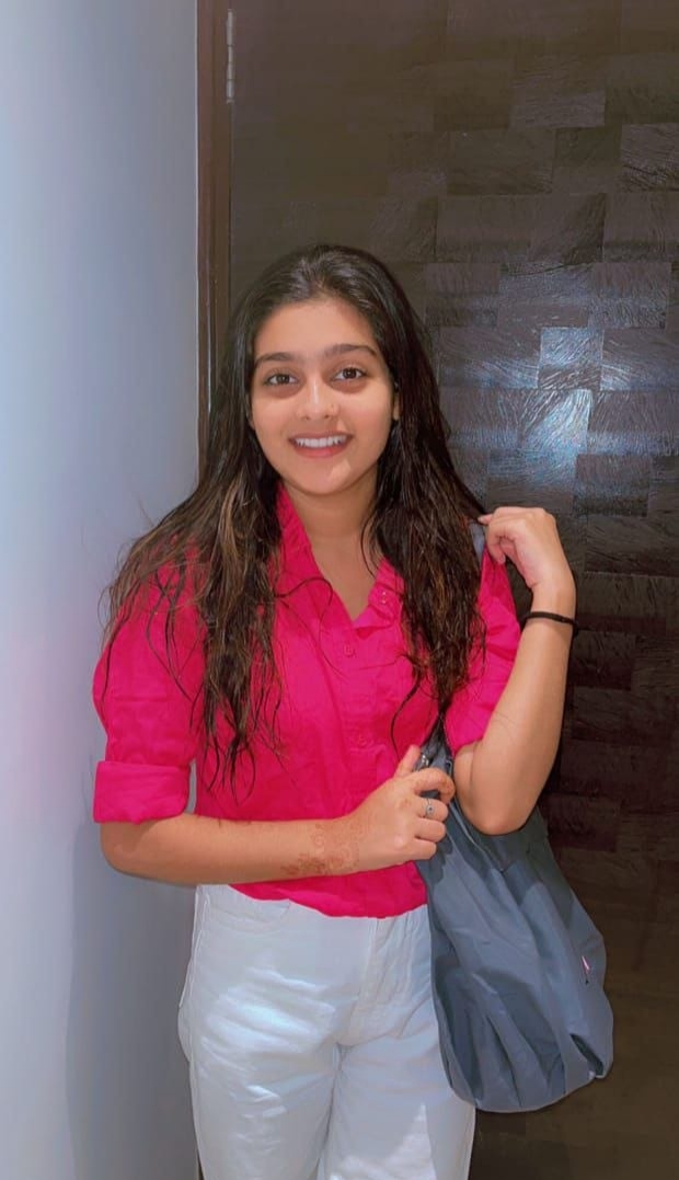 Today best high profile girls available with hotel ya home service🤩