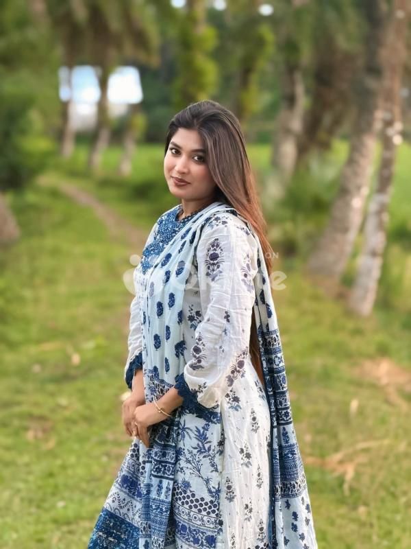 Call or whatsapp now myself Mona i have also some friends they are also intrested so call me very trustable Escort service in Bhubaneswar