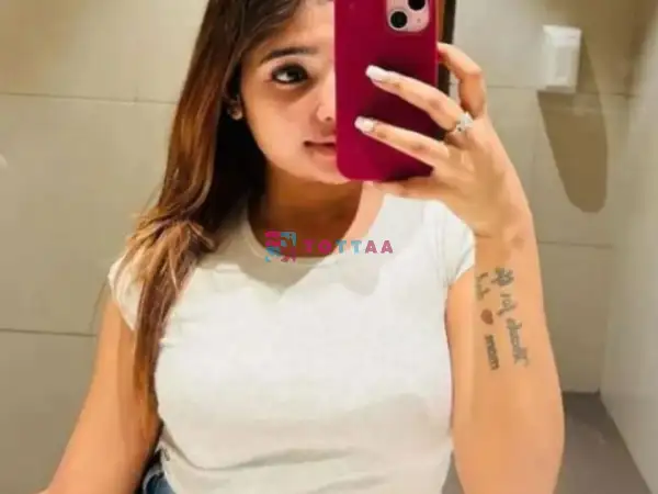 Myself Rubi i am independent college bhabhi and housewife availabe all area provide service in Delhi