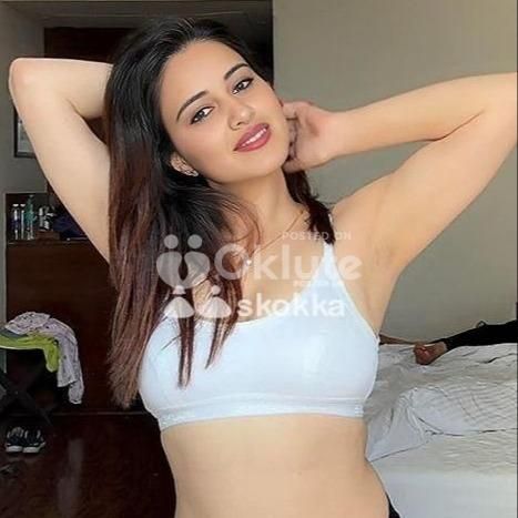 MY SELF AVLEEN KAUR FROM CHANDIGARH I'M LOOKING A MAN FOR PAID SERVICE...