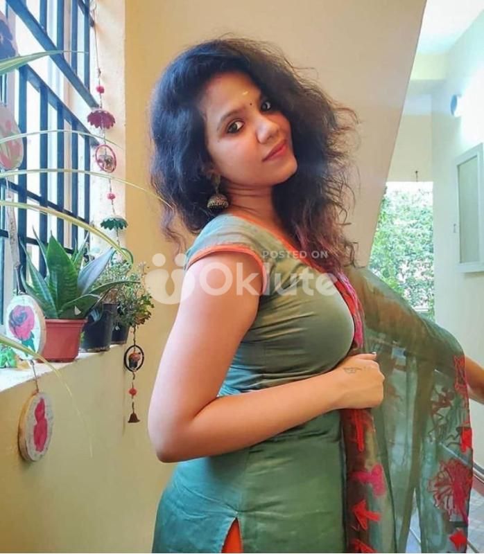 Myself ronika today low price best genuine and trusted sarvice safe location Hot figar gairl in Kolkata